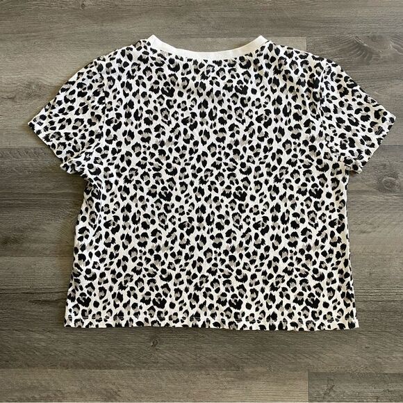 H&M Divided Crop Top Leopard Print Stretchy Flattering Tee - Picture 5 of 9